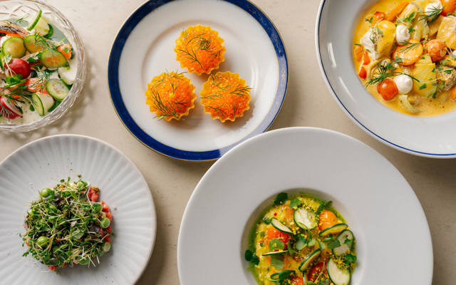 Flera olika maträtter 