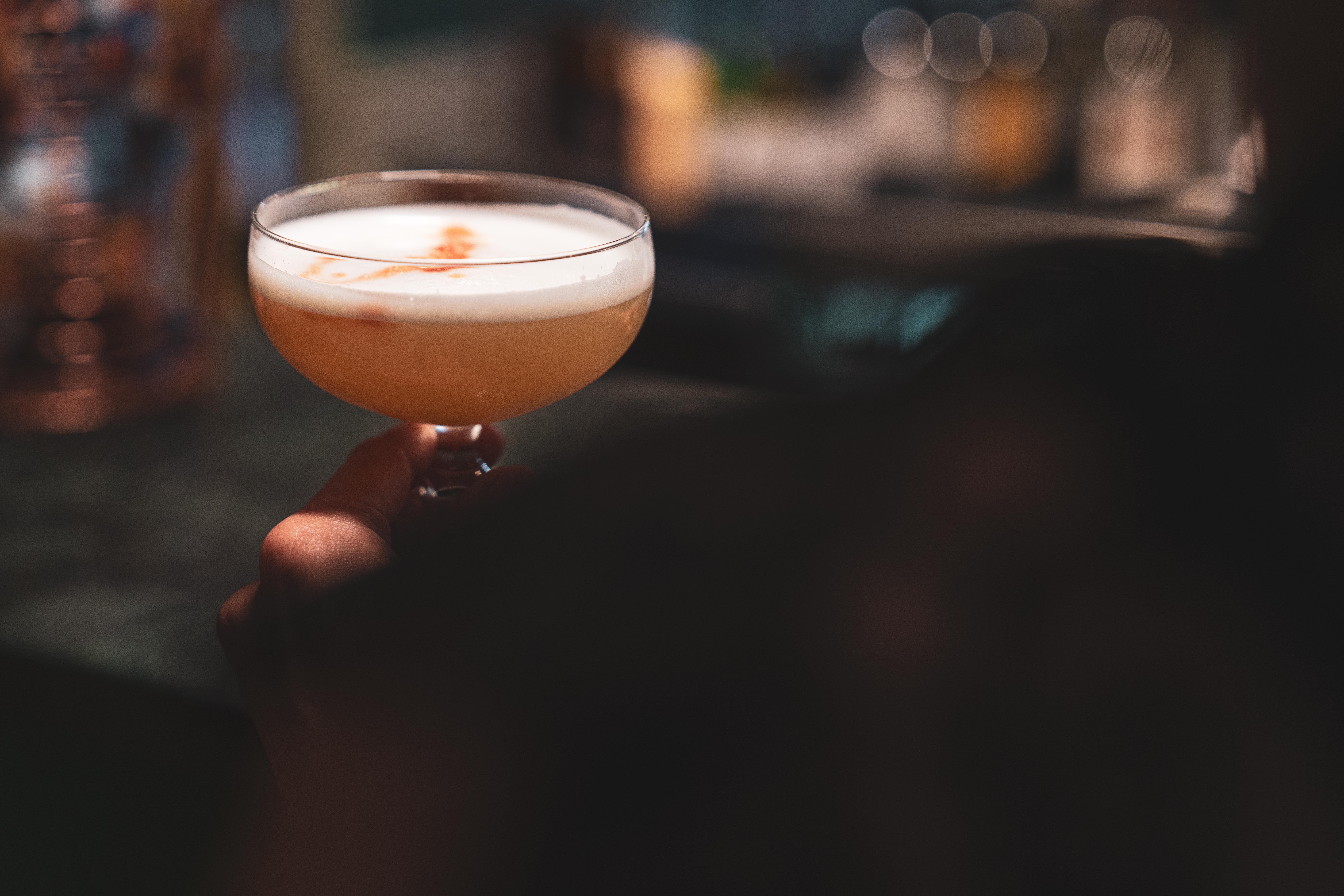 En drink i baren på Värmdö