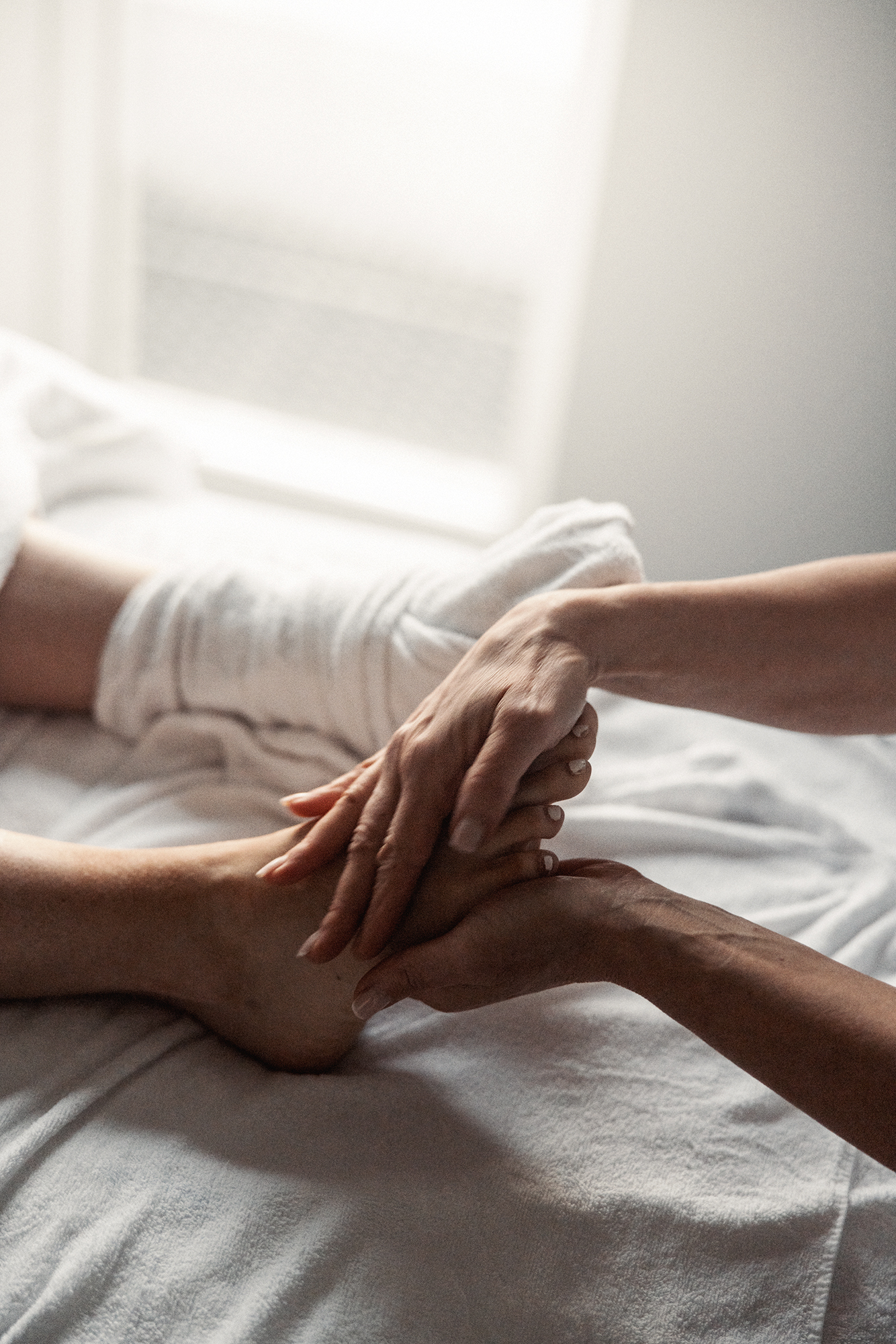 Fotmassage och spabehandling i relaxavdelningen