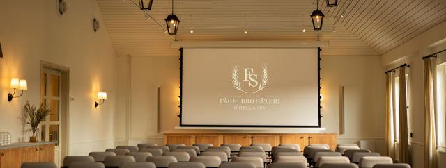 Ljus konferenslokal för 120 personer på Värmdö